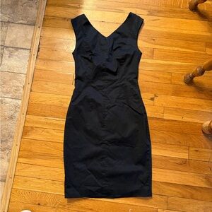 Elegant Black Sleeveless Dress